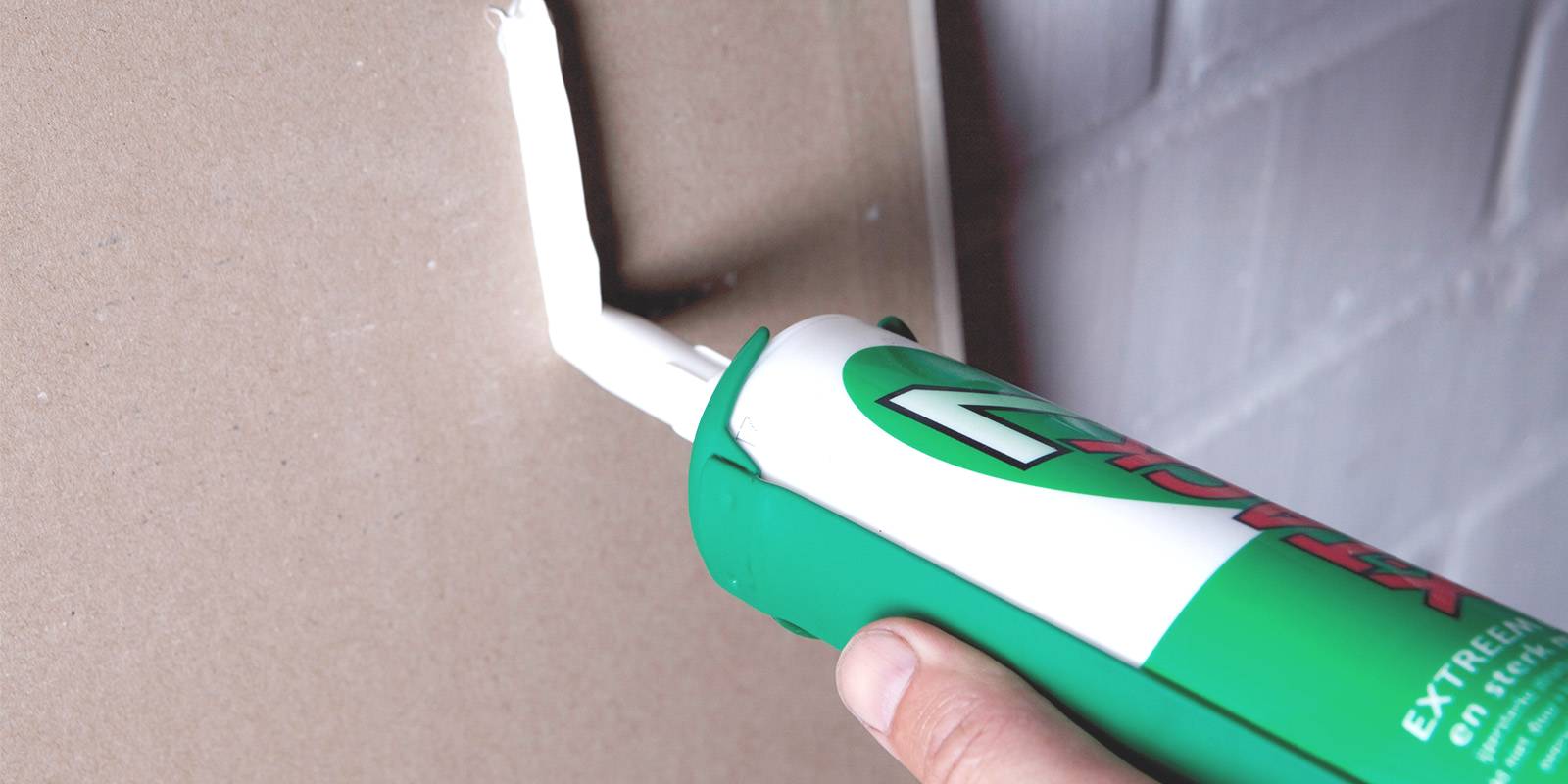 gyproc voorzetwand laten lijmen in @city